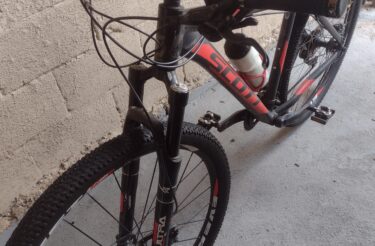 Bicicleta Mountain Bike (MTB) Scoot Scale 910 Aro 29