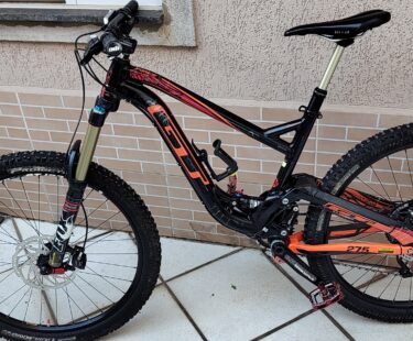 Bicicleta Mountain Bike (MTB) GT Force Curso 160mm