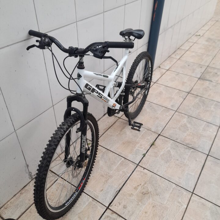 Bicicleta Mountain Bike (MTB) Colli GPS Velocidade 18V | Bazar Bikes Anúncio Bazar Bikes