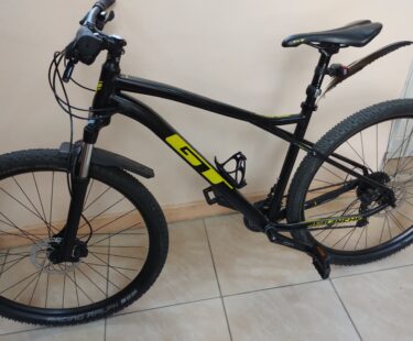 Bicicleta Mountain Bike (MTB) GT Avalanche Sport Aro 29