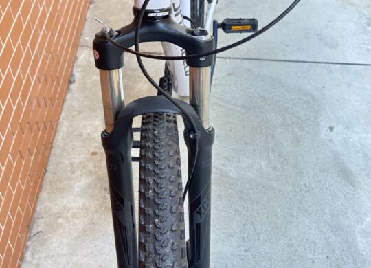 Bicicleta Mountain Bike (MTB) Specialized Rockhopper Quadro 13'(33cm) | Bazar Bikes Anúncio Bazar Bikes