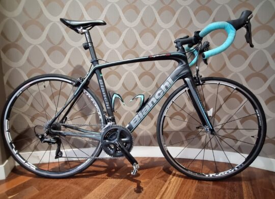 Bicicleta Speed Bianchi Infinito CV Quadro 22'(55.5cm)