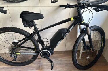 Bicicleta Elétrica Oggi Big Wheel 8.2 Aro 29 10v tamanho 17