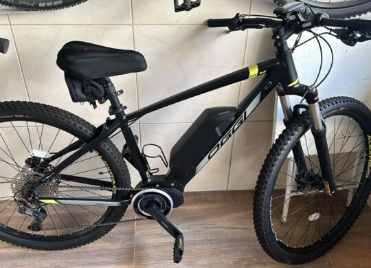 Bicicleta Elétrica Oggi Big Wheel 8.2 Aro 29 10v tamanho 17