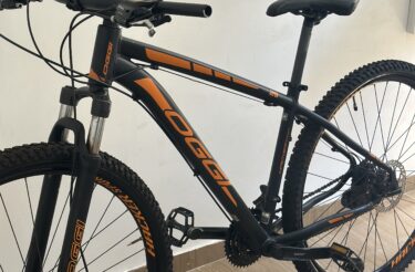 Bicicleta Mountain Bike (MTB) Oggi Hacker Aro 29