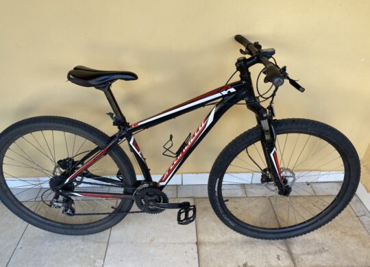Bicicleta Urbana Specialized Comp Aro 29