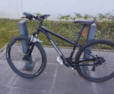Bicicleta Mountain Bike (MTB) Cannondale Trail Velocidade 18V