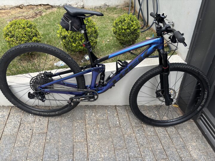 TREK TOPFUEL8 フルサスペンションmtb Bicicleta Mountain Bike (MTB) Trek Top Fuel 8 Full suspension Aro 29