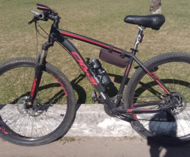Bicicleta Mountain Bike (MTB) Oggi Hacker Sport Aro 29, Bazar Bikes Bicicleta Mountain Bike (MTB) Oggi Hacker Sport Aro 29