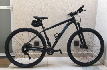 Bicicleta Mountain Bike (MTB) Caloi Explorer Comp Aro 29