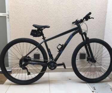 Bicicleta Mountain Bike (MTB) Caloi Explorer Comp Aro 29, Bazar Bikes Bicicleta Mountain Bike (MTB) Caloi Explorer Comp Aro 29
