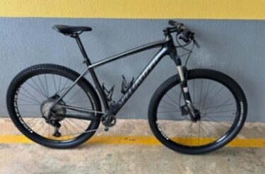 Bicicleta Mountain Bike (MTB) Specialized Stumpjumper Aro 29