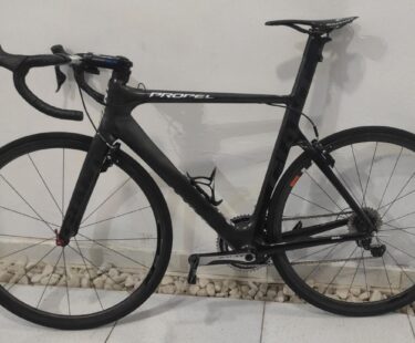 Bicicleta Speed Giant Propel Advanced Quadro 22'(56cm)