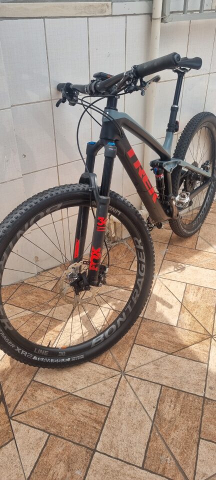 Bicicleta Mountain Bike (MTB) Trek Fuel ex 9.8 da project one Quadro 17'(44cm) | Bazar Bikes Anúncio Bazar Bikes