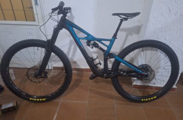 Bicicleta Downhill Specialized Expert Aro 29