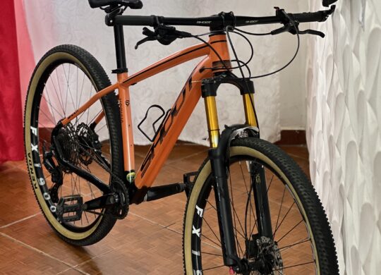 Bicicleta Mountain Bike (MTB) Scoot Havanna Freio Hidraulico