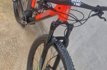 Bicicleta Mountain Bike (MTB) Caloi Elite Carbom Sport Aro 29