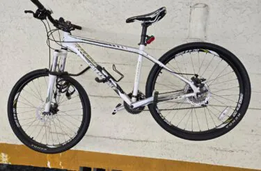 Bicicleta Mountain Bike (MTB) Cannondale Trail 6 Aro 27.5