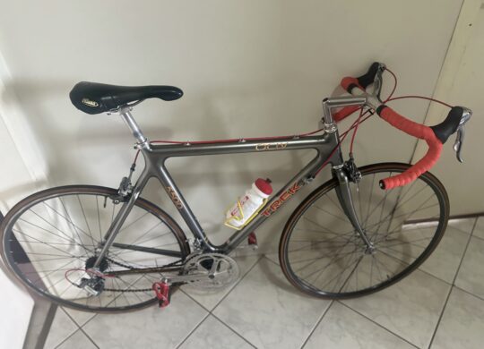 Bicicleta Speed Trek Trek 5500 OCLV Aro 700C
