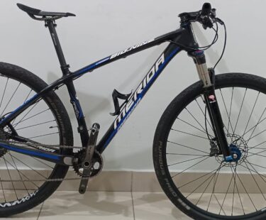 Bicicleta Mountain Bike (MTB) Merida BigNine Aro 29, Bazar Bikes Bicicleta Mountain Bike (MTB) Merida BigNine Aro 29