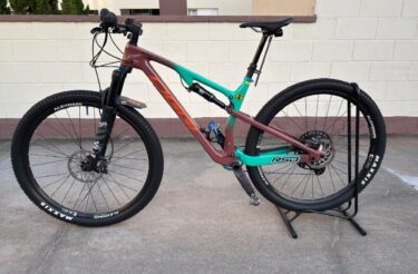 Bicicleta Mountain Bike (MTB) Oggi Cattura Pro T-20 Aro 29 Quadro 17 12V