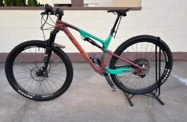 Bicicleta Mountain Bike (MTB) Oggi Cattura Pro T-20 Aro 29 Quadro 17 12V