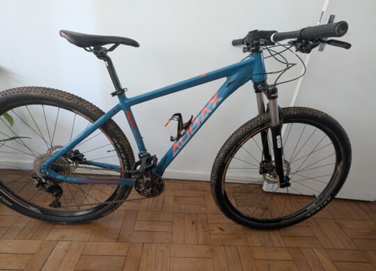 Bicicleta Mountain Bike (MTB) Audax ADX 200 Aro 29 Quadro 17 20V