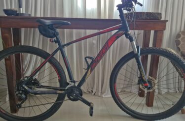 Bicicleta Mountain Bike (MTB) Oggi Big Whell 7.0 Aro 29 Quadro 23+ 18V