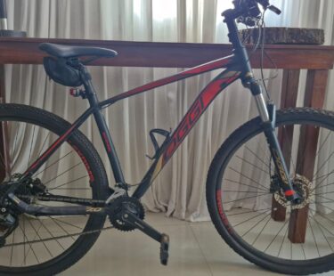 Bicicleta Mountain Bike (MTB) Oggi Big Whell 7.0 Aro 29 Quadro 23+ 18V