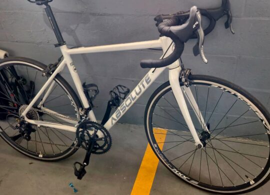 Bicicleta Speed Absolute Wild Aro 700c Quadro 19 18V