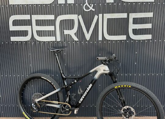 Bicicleta Mountain Bike (MTB) Cannondale Scalpel Aro 29 Quadro 19 12V