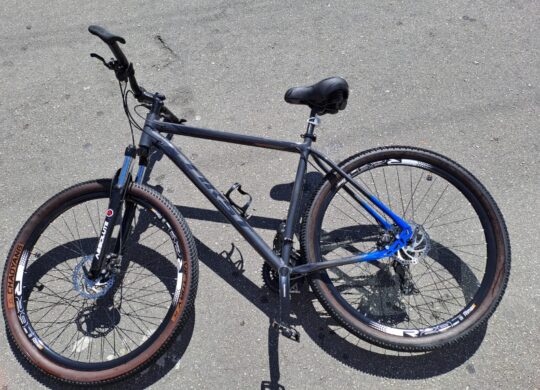Bicicleta Mountain Bike (MTB) First Smitt Aro 29 Quadro 21 21V | Bazar Bikes Anúncio Bazar Bikes