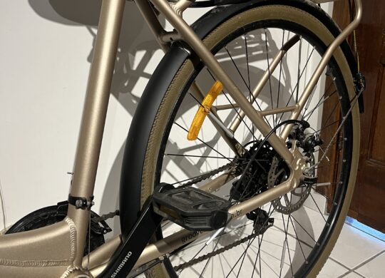 Bicicleta Urbana Shimano Groove Urban Aro 700c Quadro 19 21V | Bazar Bikes Anúncio Bazar Bikes