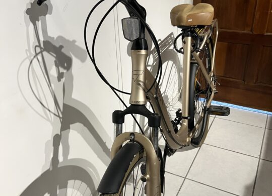 Bicicleta Urbana Shimano Groove Urban Aro 700c Quadro 19 21V | Bazar Bikes Anúncio Bazar Bikes