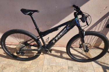 Bicicleta Elétrica Trek E-Caliber 9.6 Aro 29 Quadro 19 12V