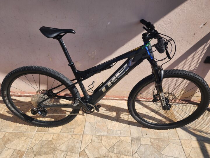 Bicicleta Elétrica Trek E-Caliber 9.6 Aro 29 Quadro 19 12V | Bazar Bikes Anúncio Bazar Bikes