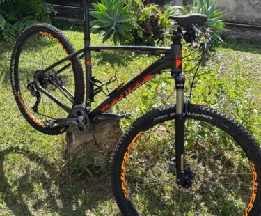 Bicicleta Mountain Bike (MTB) Sense Impact Pro Aro 29 Quadro 19 30V