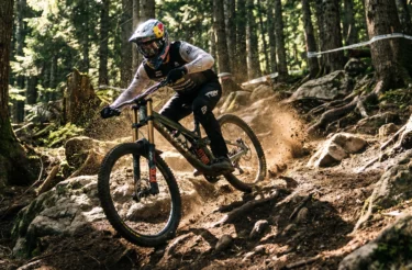 O limite do material: o que checar no Downhill seminovo antes que o barato saia caro