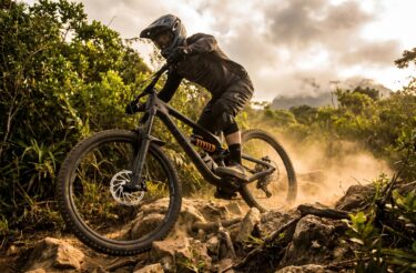 Raio-X da MTB usada: os vícios ocultos em quadros e suspensões que custam caro