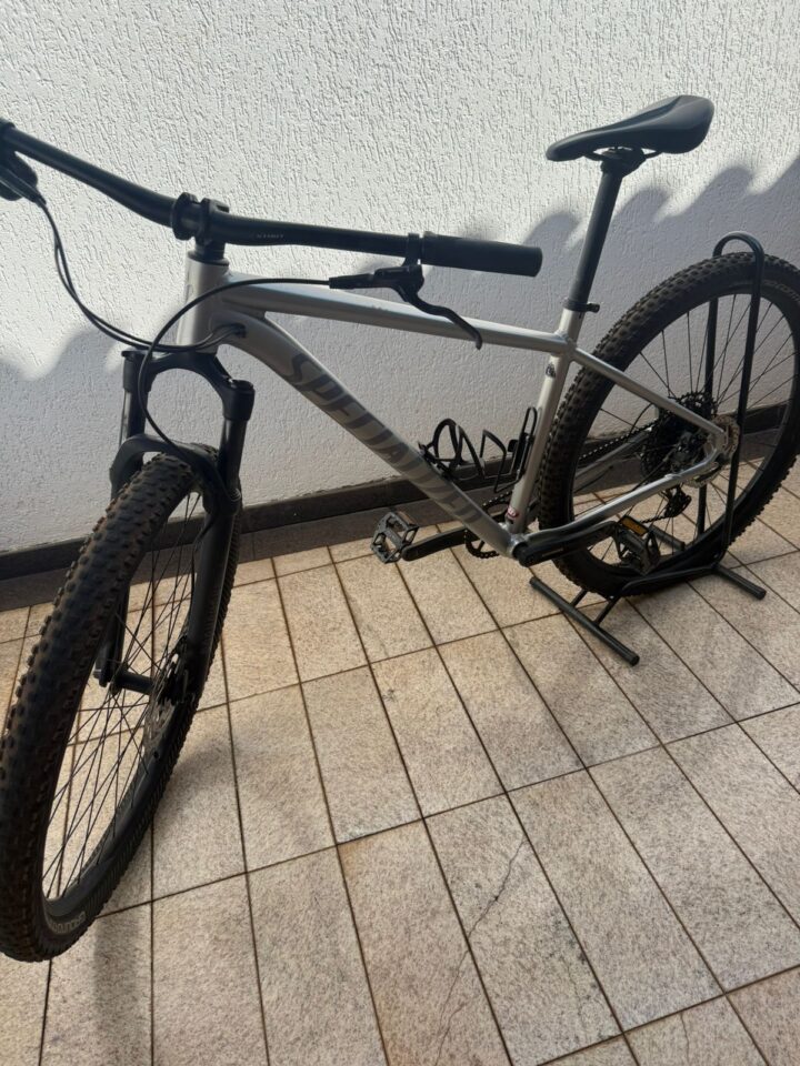 Bicicleta Mountain Bike (MTB) Specialized Rockhopper Expert Aro 29 Quadro 19 12V | Bazar Bikes Anúncio Bazar Bikes