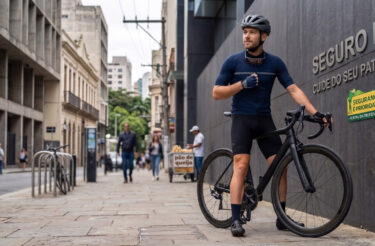 O Guia Definitivo do Seguro de Bike 2026: Como não ser enganado pelas letras miúdas