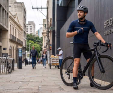 O Guia Definitivo do Seguro de Bike 2026: Como não ser enganado pelas letras miúdas O Guia Definitivo do Seguro de Bike 2026: Como não ser enganado pelas letras miúdas