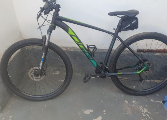 Bicicleta Mountain Bike (MTB) Oggi Big Whell 7.0 Aro 29 Quadro 17 18V