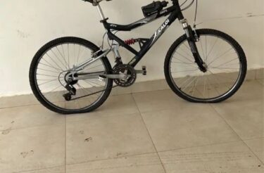 Bicicleta Urbana Caloi Montana full Suspension 21V Aro 26 Quadro 15 21V