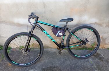 Bicicleta Mountain Bike (MTB) KRW GTA Aro 29 Quadro 15 21V