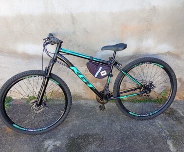 Bicicleta Mountain Bike (MTB) KRW GTA Aro 29 Quadro 15 21V