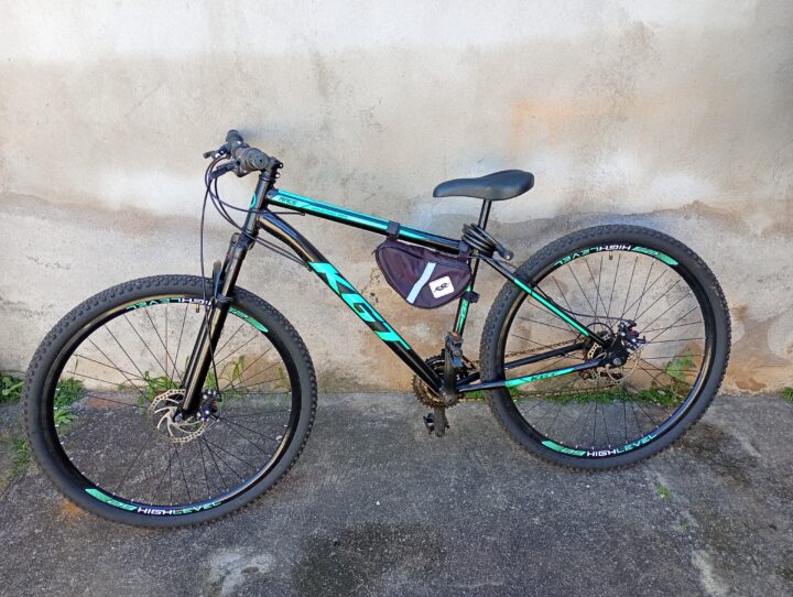 Bicicleta Mountain Bike (MTB) KRW GTA Aro 29 Quadro 15 21V