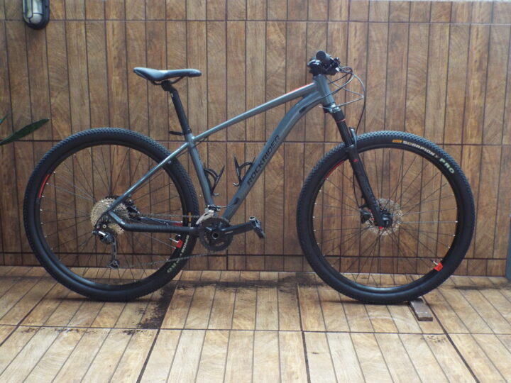 Bicicleta Mountain Bike (MTB) RockRider ST 540 Aro 29 Quadro 17 18V