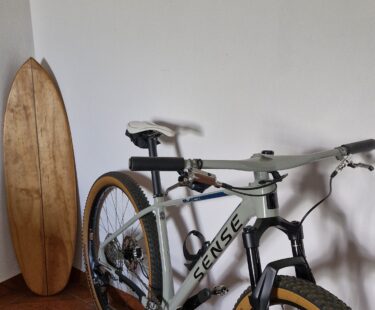 Bicicleta Mountain Bike (MTB) Sense Impact Race Aro 29 Quadro 17 12V