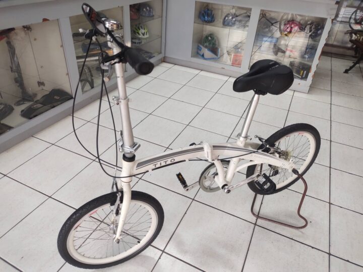 Bicicleta Dobrável Tito ToGo Aro 20 Quadro 17 7V | Bazar Bikes Anúncio Bazar Bikes
